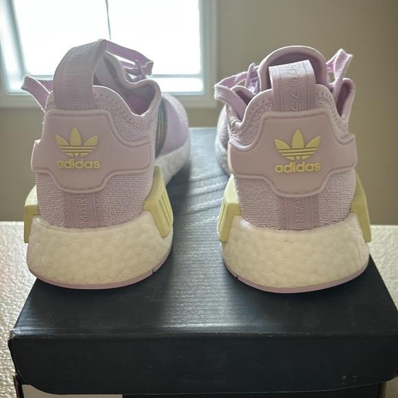 NMD R1 - Picture 3 of 4